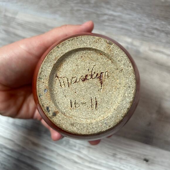 Handmade Studio Pottery Lidded Jar – Rust Red Glaze by Marilyn – 2.5"x3" - Picture 4 of 4